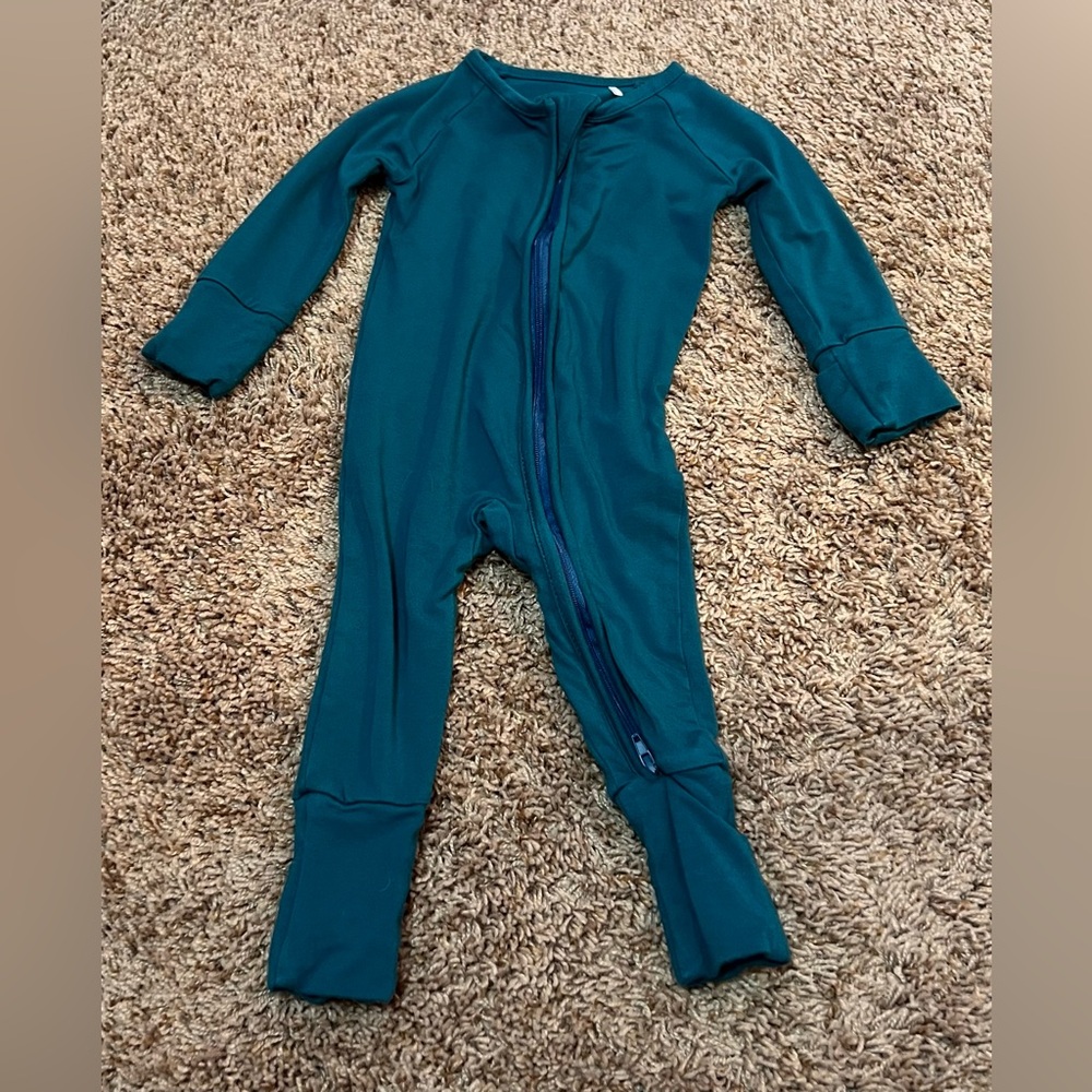 Little One Shop bamboo onesie 0-3m